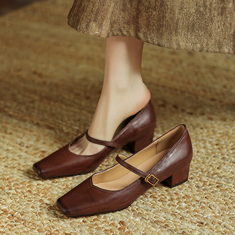 Fashion Flat Shoes for Women - Square Toe Slip-On - Summer 2026
