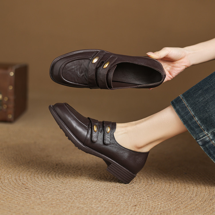Women's Deep Mouth Flat Shoes in Black and Brown - Style s.html